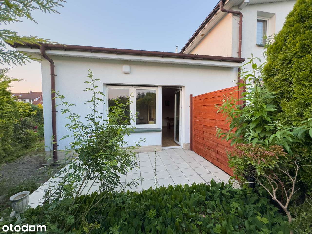 Dom parterowy z ogrodem i garażem – Rokosowo, Koszalin mieszkanie - Pełny obrazek: 5/19