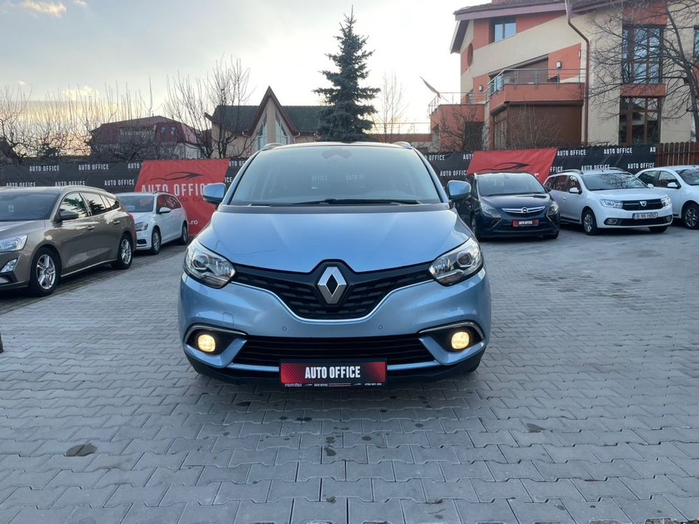renault grand-scenic