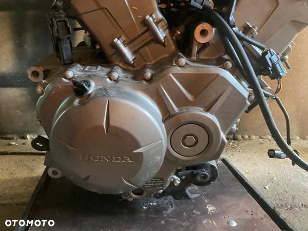 SILNIK KOMPLETNY HONDA VFR 1200X CROSSTOURER MANUAL - 2