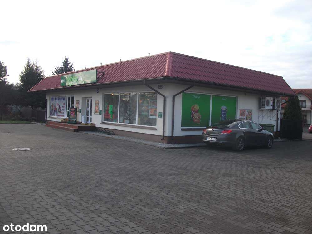 Nieruchomość komercyjna z budynkiem mieszkalnym na sprzedaż-0