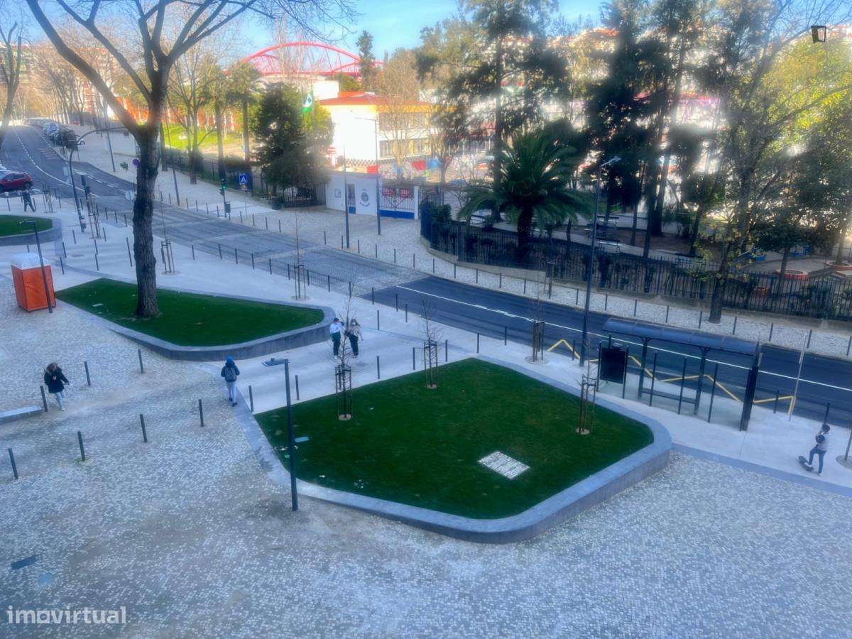 Quarto - localizado em Benfica Lisbon - Grande imagem: 4/13