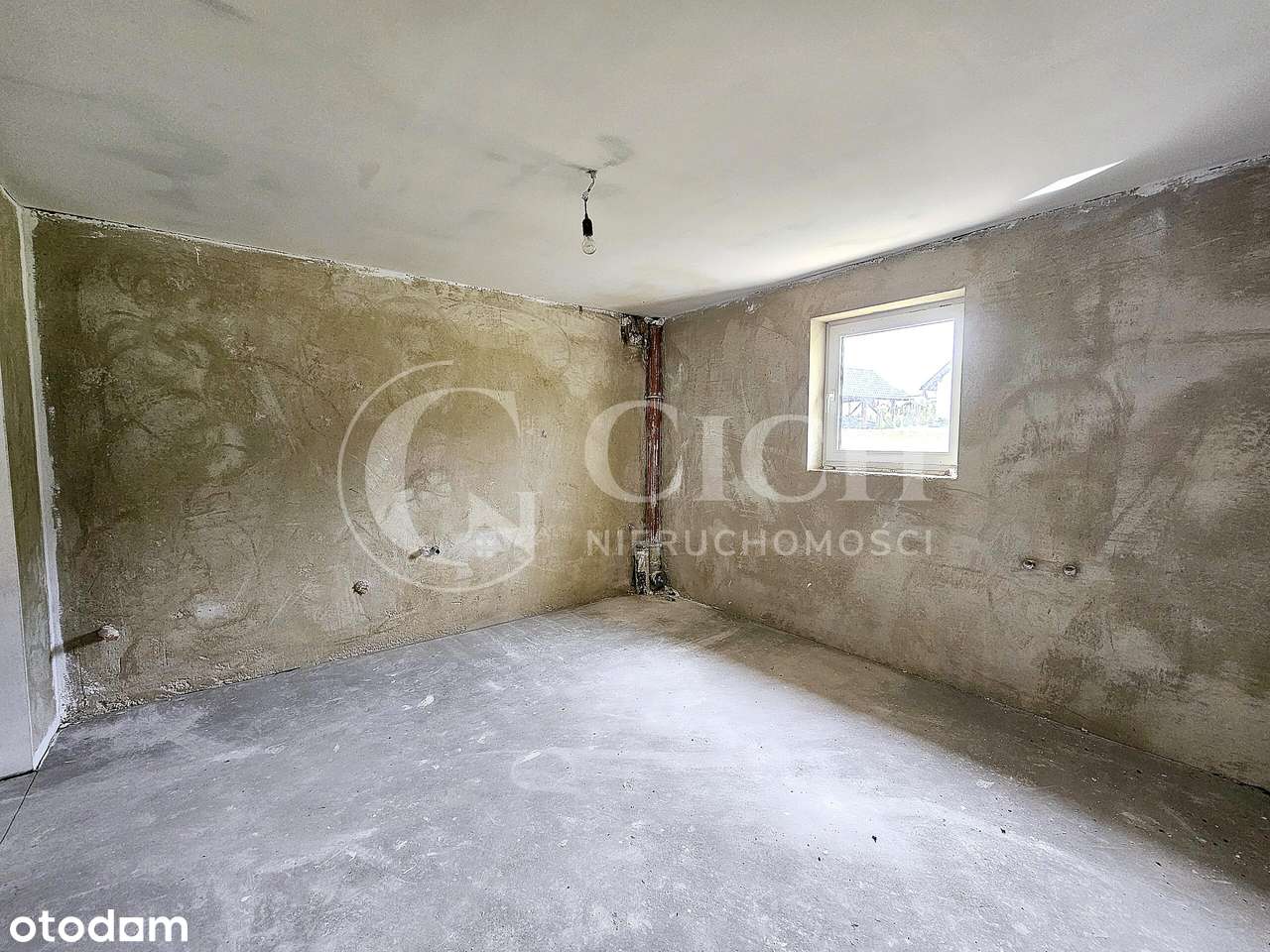 Przestronny dom w malowniczej okolicy.-14