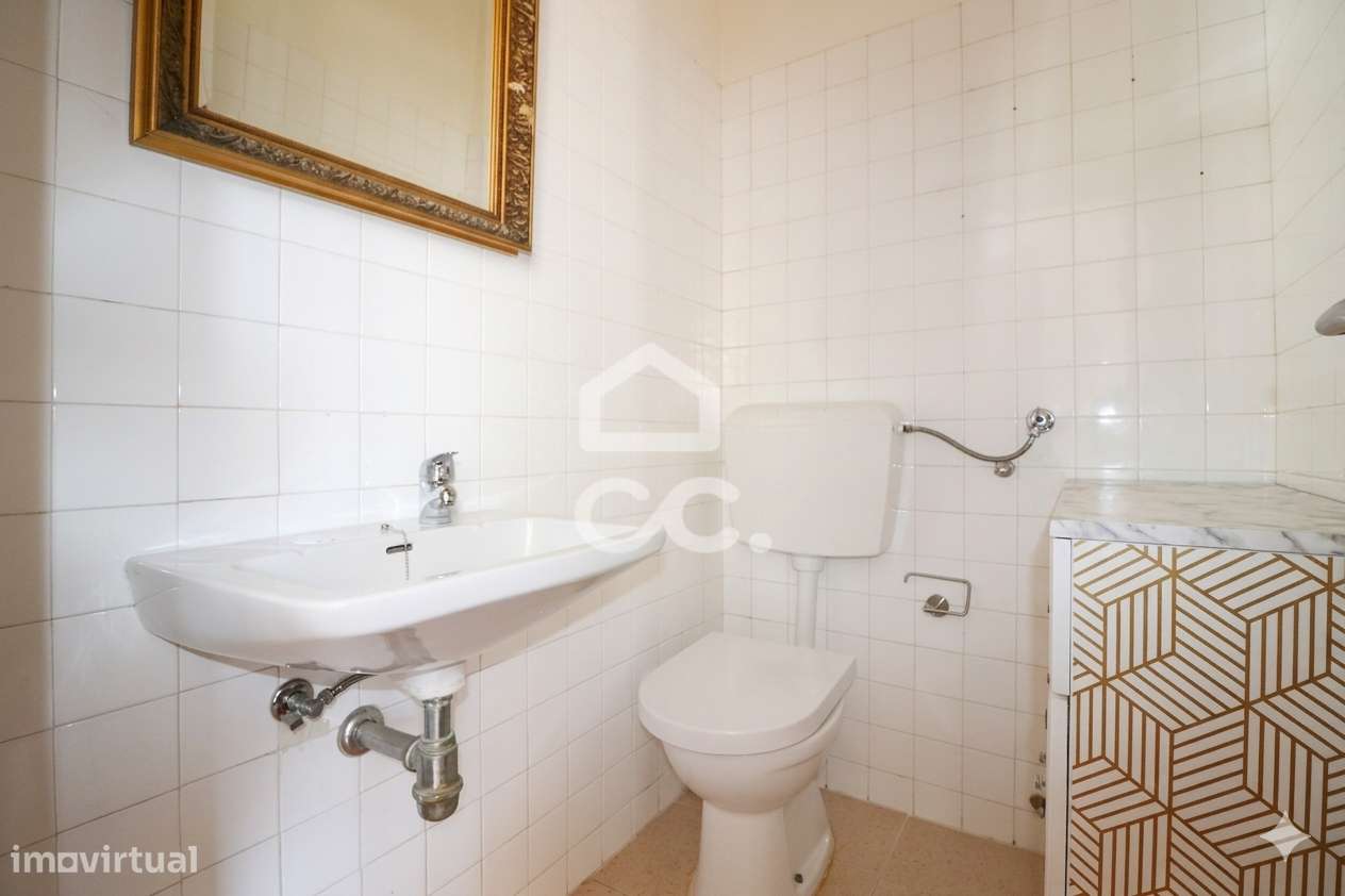 Apartamento T3 junto aos Polos Universitários de Tomar!-11