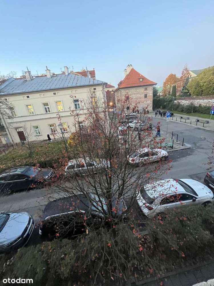 Mieszkanie na Starym mieście, Plac Sikorskiego - Pełny obrazek: 4/6