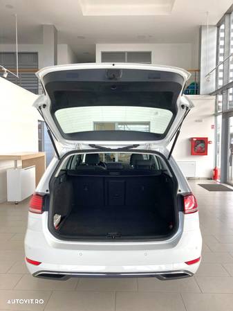 Volkswagen Golf 1.6 TDI Comfortline - 7