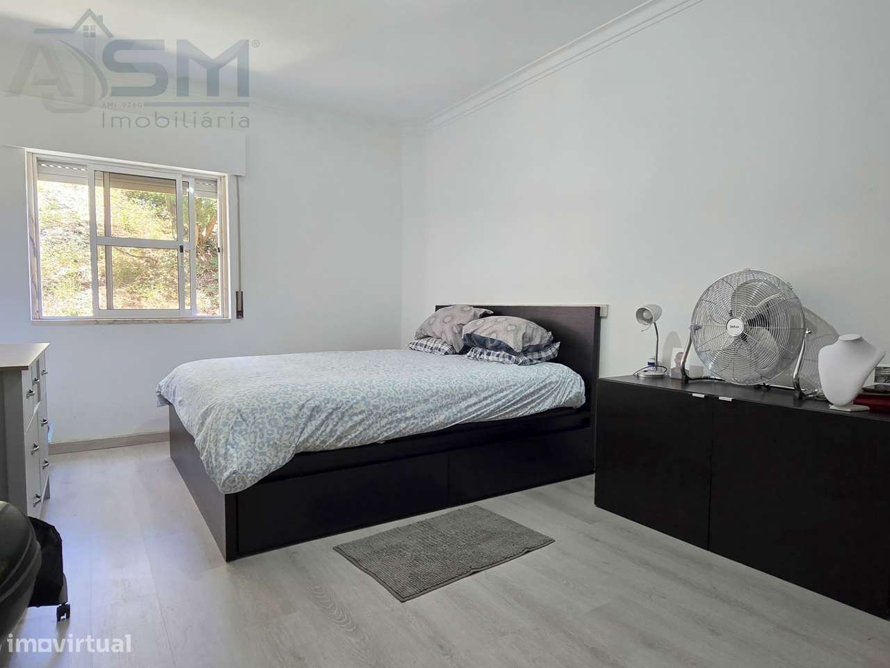Apartamento T2 em zona central da Tapada, próximo da estação da CP-13