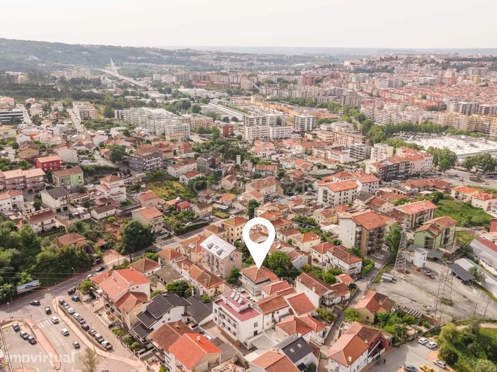 Prédio em Propriedade Total | Alto de São João – Coimbra-0