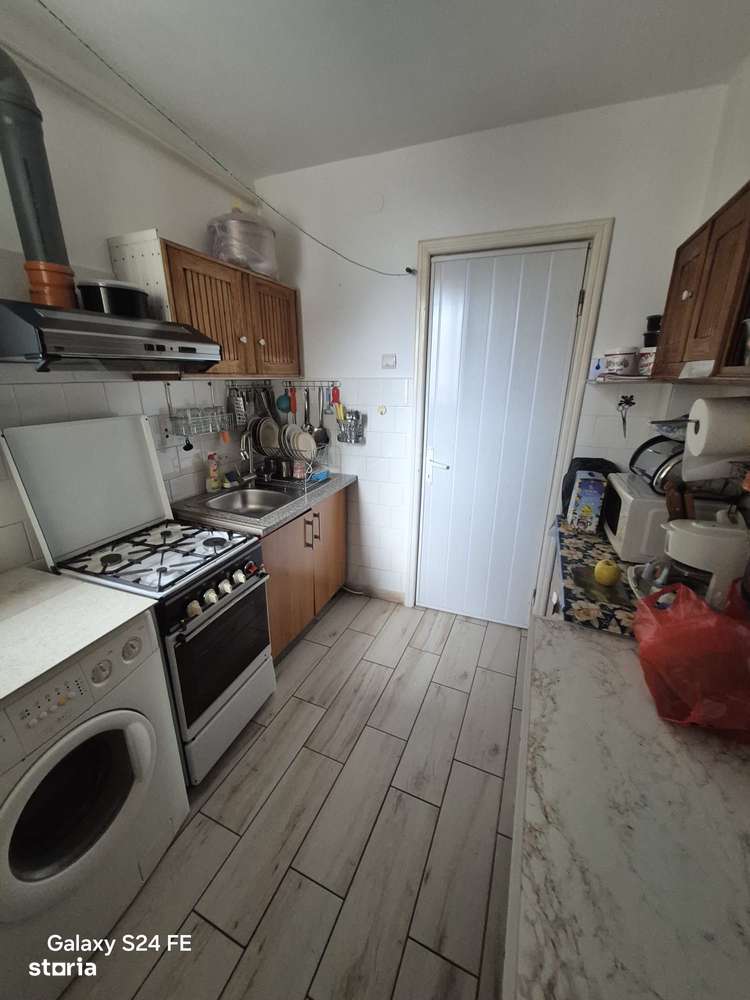 Apartament 3 camere, balcon, Piatra Neamț - Imagine principală: 5/19