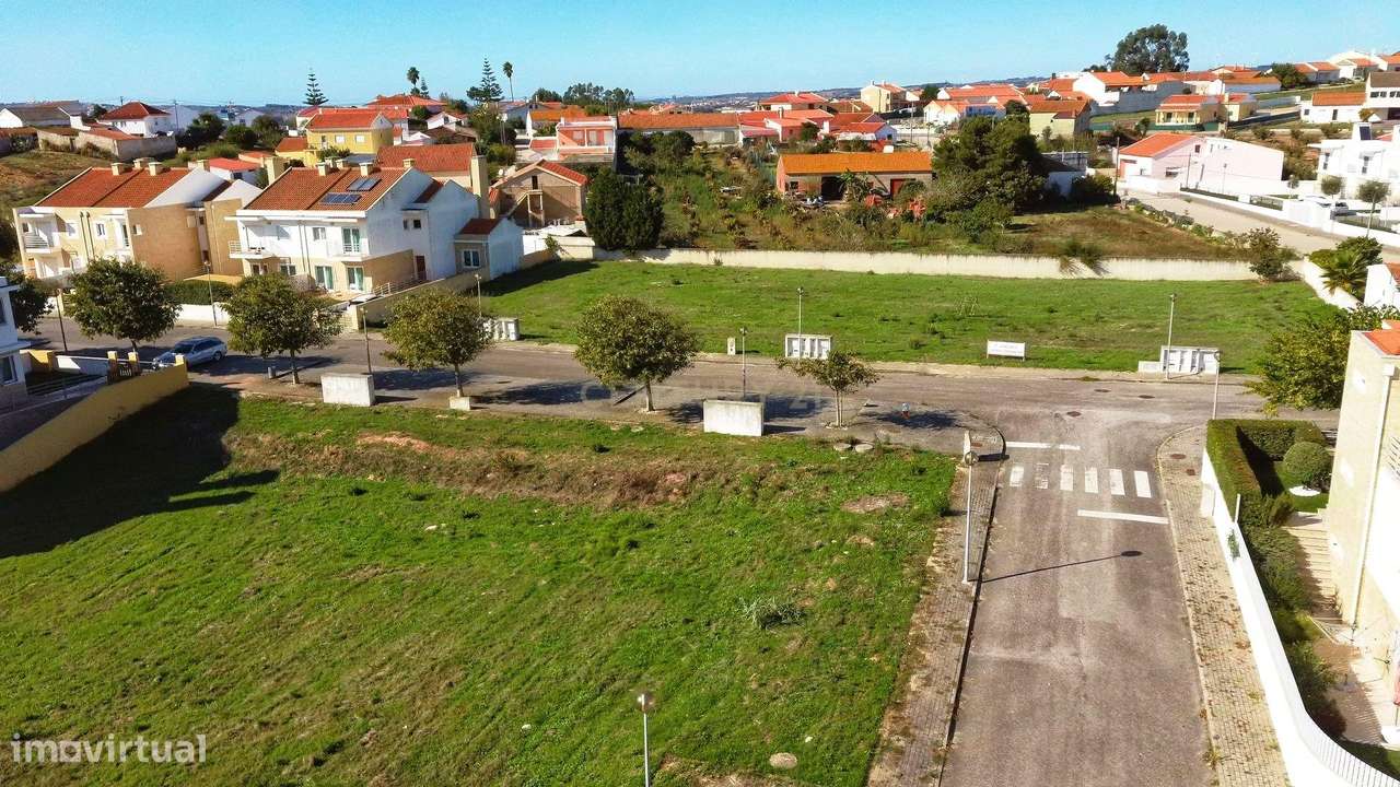 LOTE PARA CONSTRUÇÃO DE MORADIA - CAMPELOS - Grande imagem: 2/7