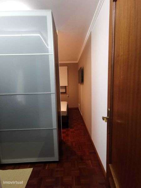 Arrenda-se T1+1 Centro de Águeda - Grande imagem: 4/12