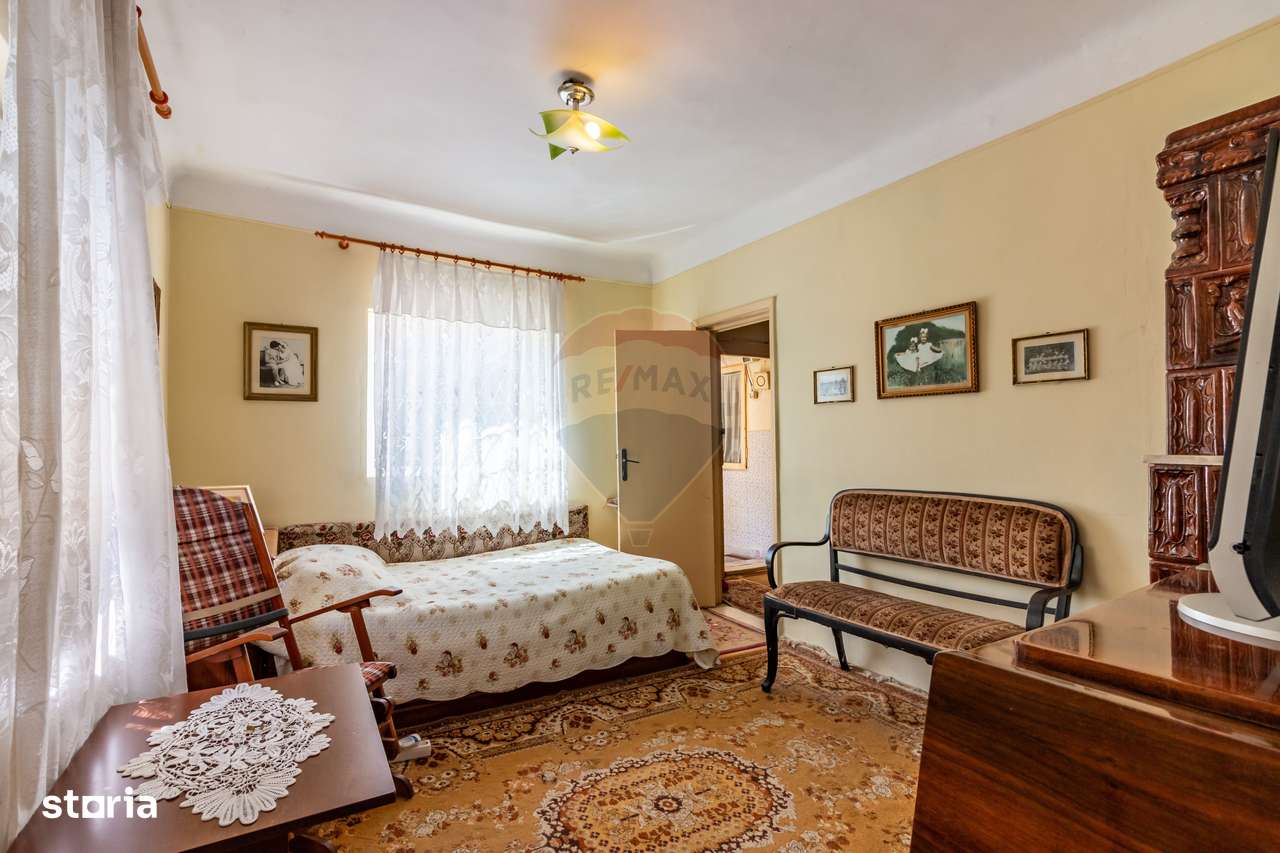 Casă cu potențial, curte proprie, zonă liniștită – Andronache - Imagine principală: 4/17