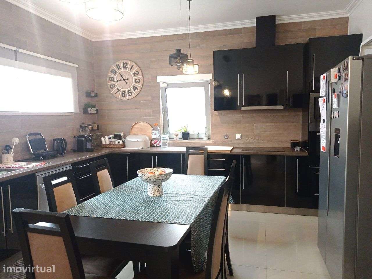 Moradia T3+1 no centro de Pataias-6