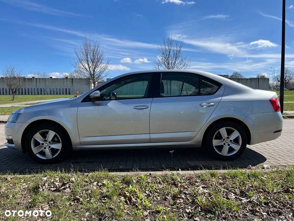 Skoda Octavia 1.4 TSI Ambition - 9