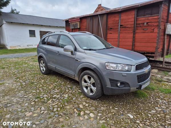 Chevrolet Captiva 2.4 LT+ - 1