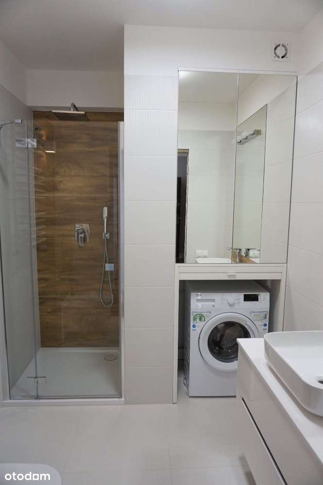 Przestronny apartament 3 pokojowy.-12