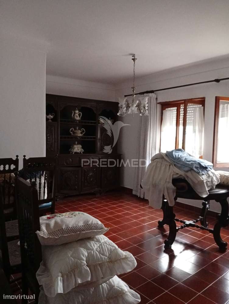 Moradia com quintal e garagem - Grande imagem: 2/35