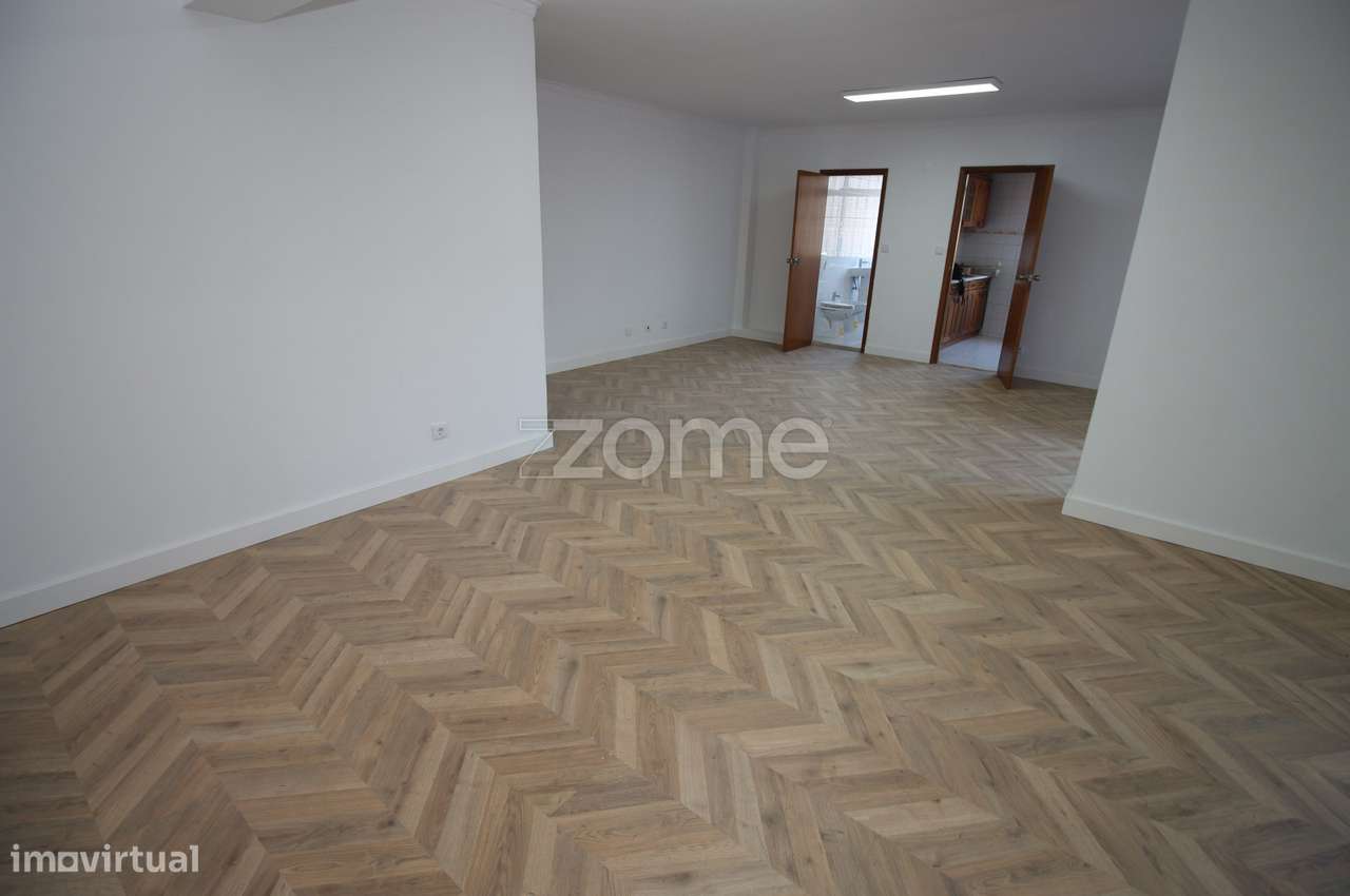 Escritório para Arrendamento no Centro de Odivelas – Pronto a Entra... - Grande imagem: 5/23