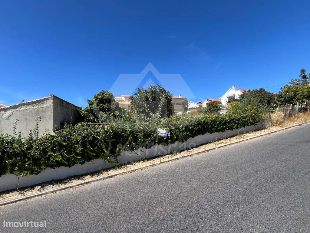 Terreno em fase de legalização com 320 m² na Portela da Azóia, Sant... - Grande imagem: 4/9