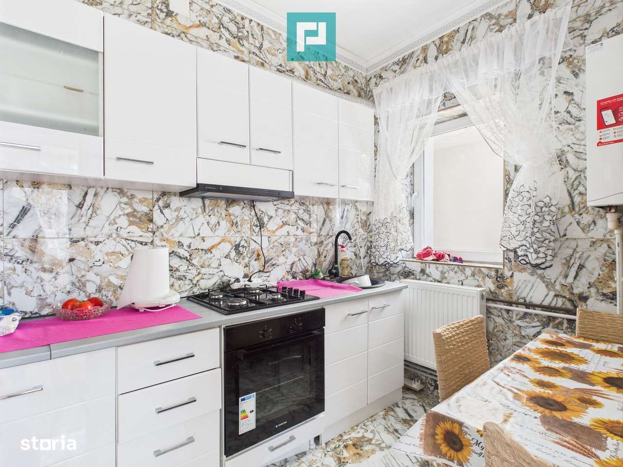 Casă cu 3 camere, anexe  locație Premium în Pecica - Imagine principală: 4/18