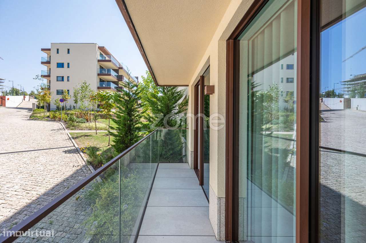 T3 com Terraço e 3 Lugares de Garagem | Quinta Marques Gomes-20