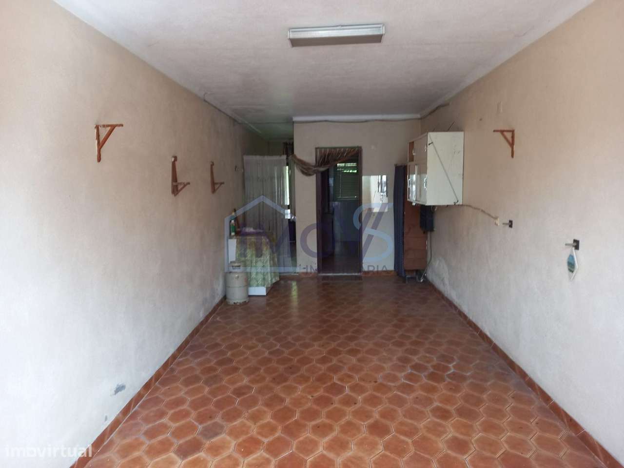 Moradia T4 com jardim no centro do Entroncamento-23