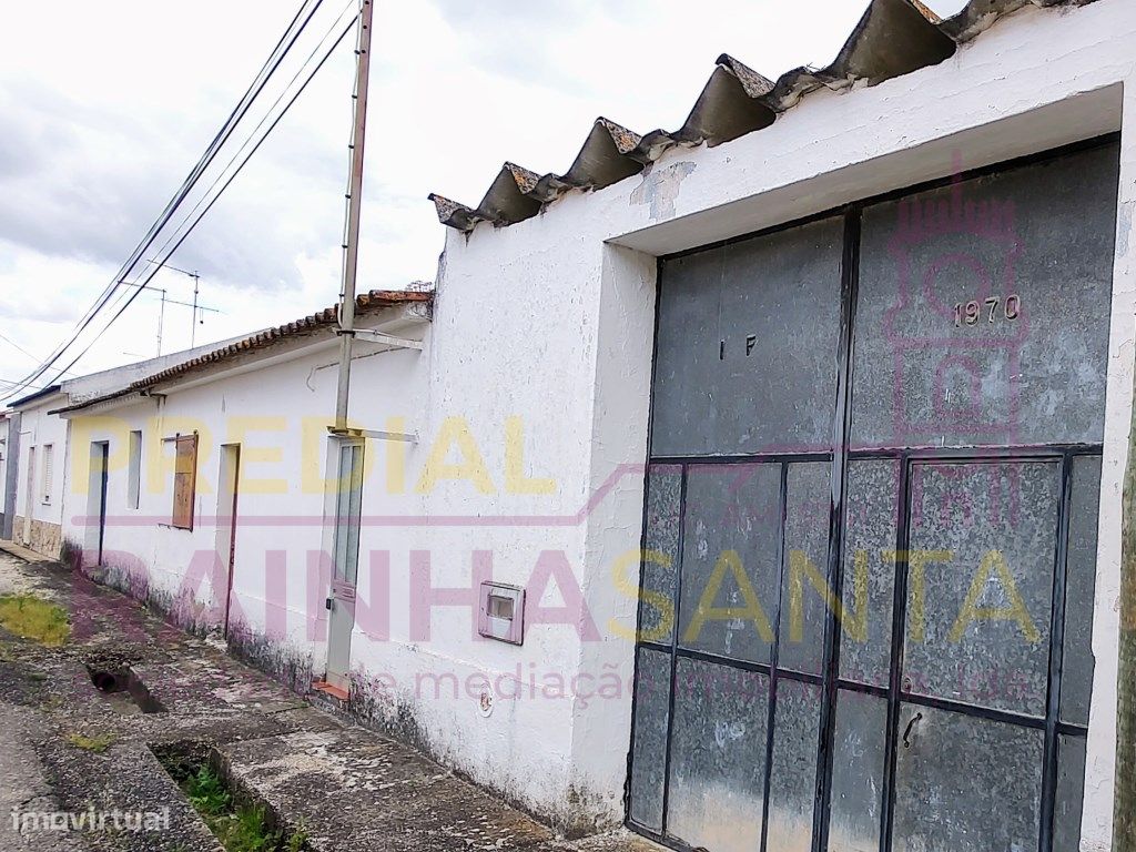 MORADIA com LOGRADOURO - Azambuja - Grande imagem: 1/22