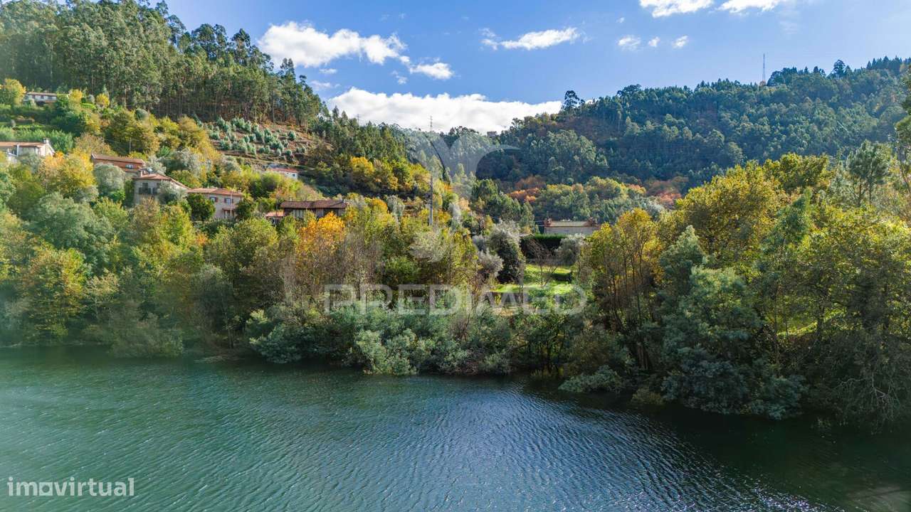 Terreno com 13290 M2 no rio Cávado, Gerês - Grande imagem: 5/22