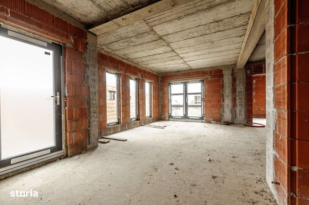 Casă nefinisata la sol in Fântânele, cartier nou Comsion 0 - Imagine principală: 5/12