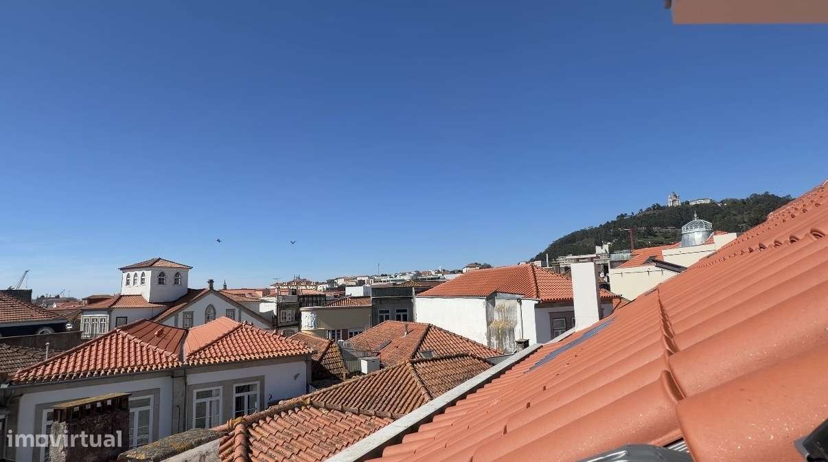 Apartamento T3 Venda em Viana do Castelo (Santa Maria Maior e Monserra-32