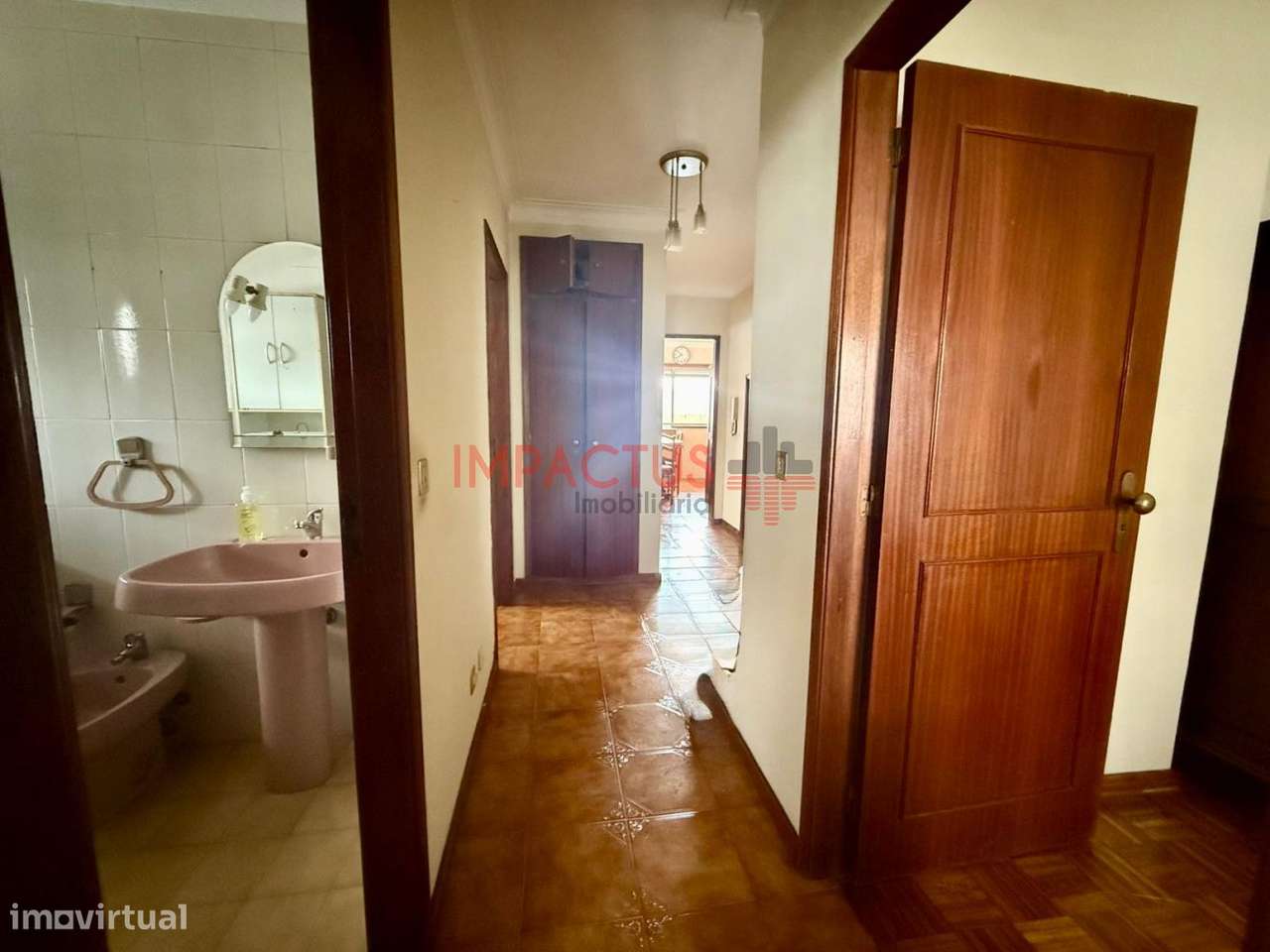 Apartamento T2+1 no centro do Castêlo da Maia - Grande imagem: 3/13