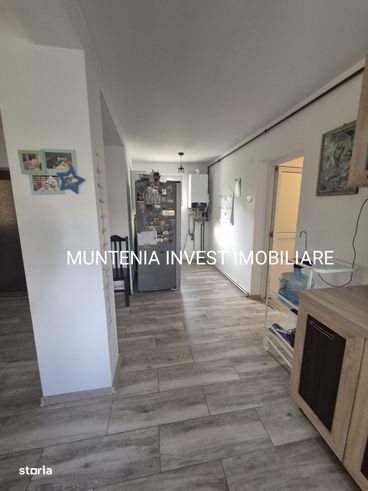 Casa Parter + etaj, teren 1310 mp. Labusesti(Bascov)-6