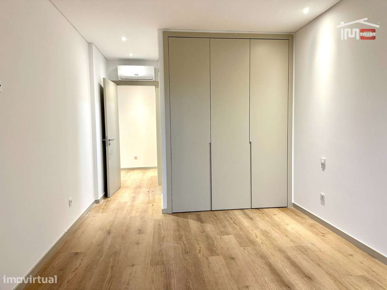 Incrivel Duplex com 292m2-29