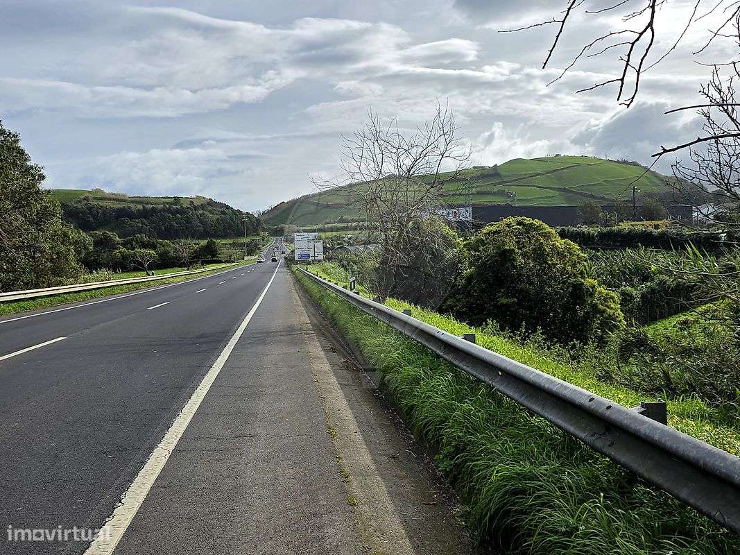 Terreno  para venda - Grande imagem: 2/7