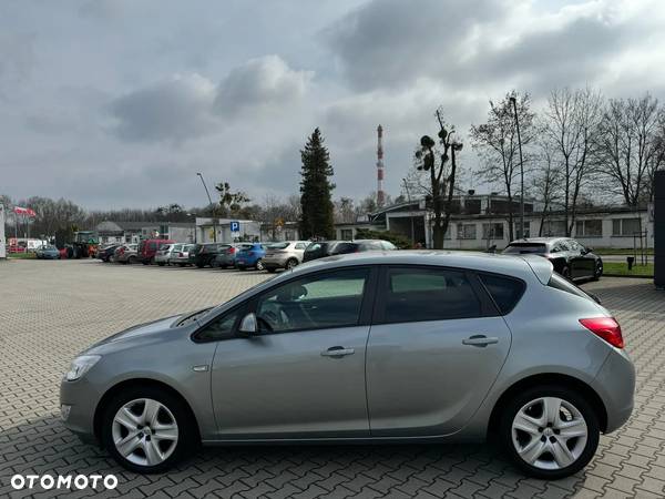 Opel Astra 1.6 automatik Edition - 3
