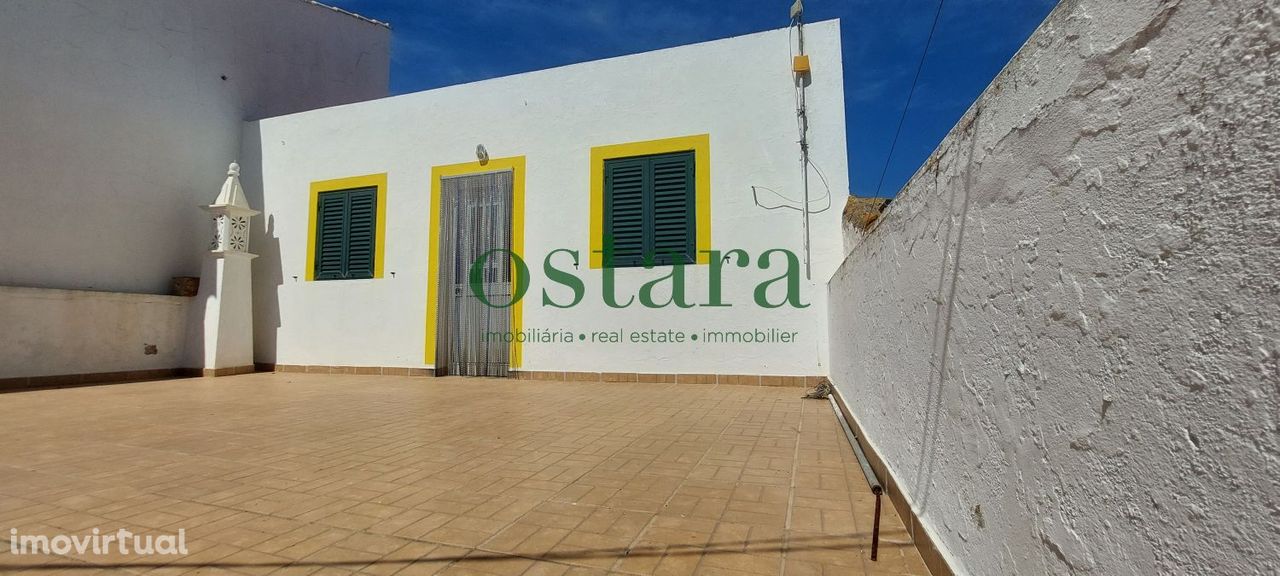 Casa Tipica V3 com terraços e vista mar