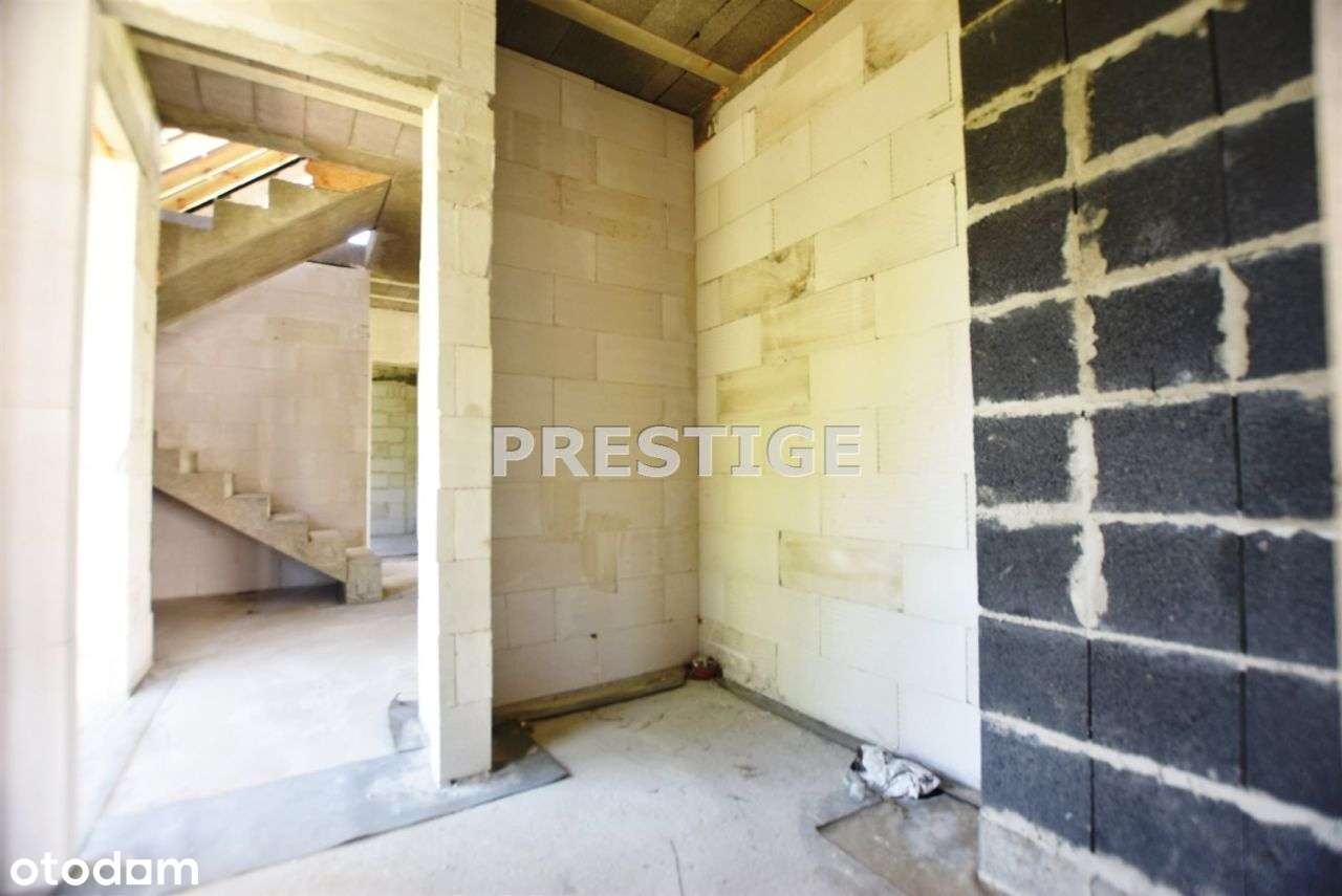 Niemstów, dom/możliwość prowadzenia działalności-6