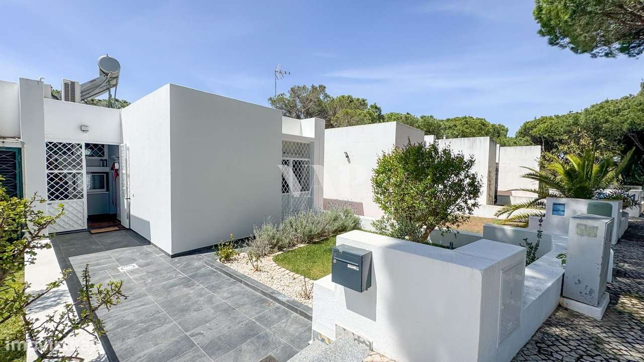 Moradia V1+1  com jardim, Vilamoura-6