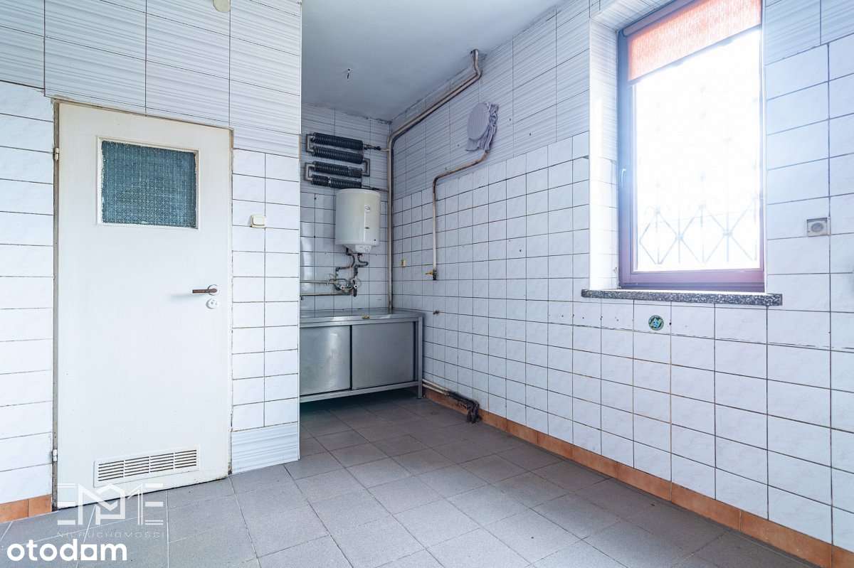 Przestronny lokal użytkowy - ul. Piaskowa Puławy-1