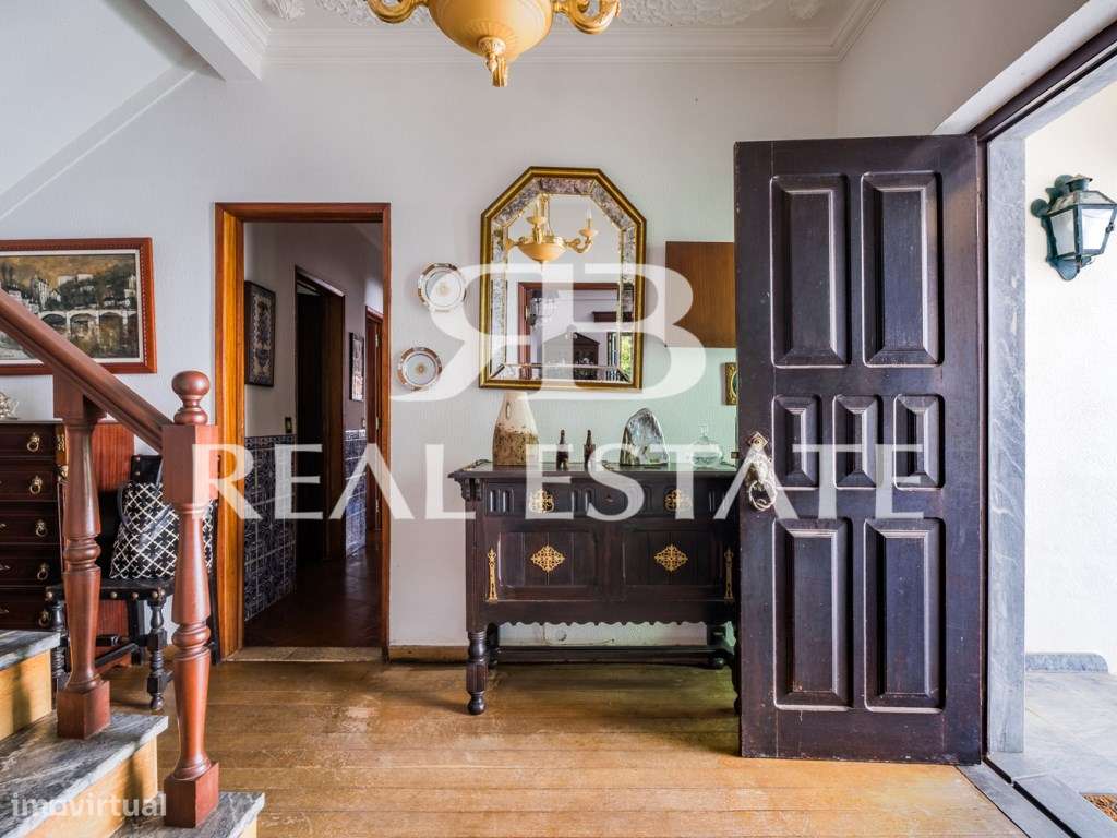 CASA T5 + JARDIM +VISTA + ADEGA + GARAGEM |ANEXO - V.N.AZEITÃO-3