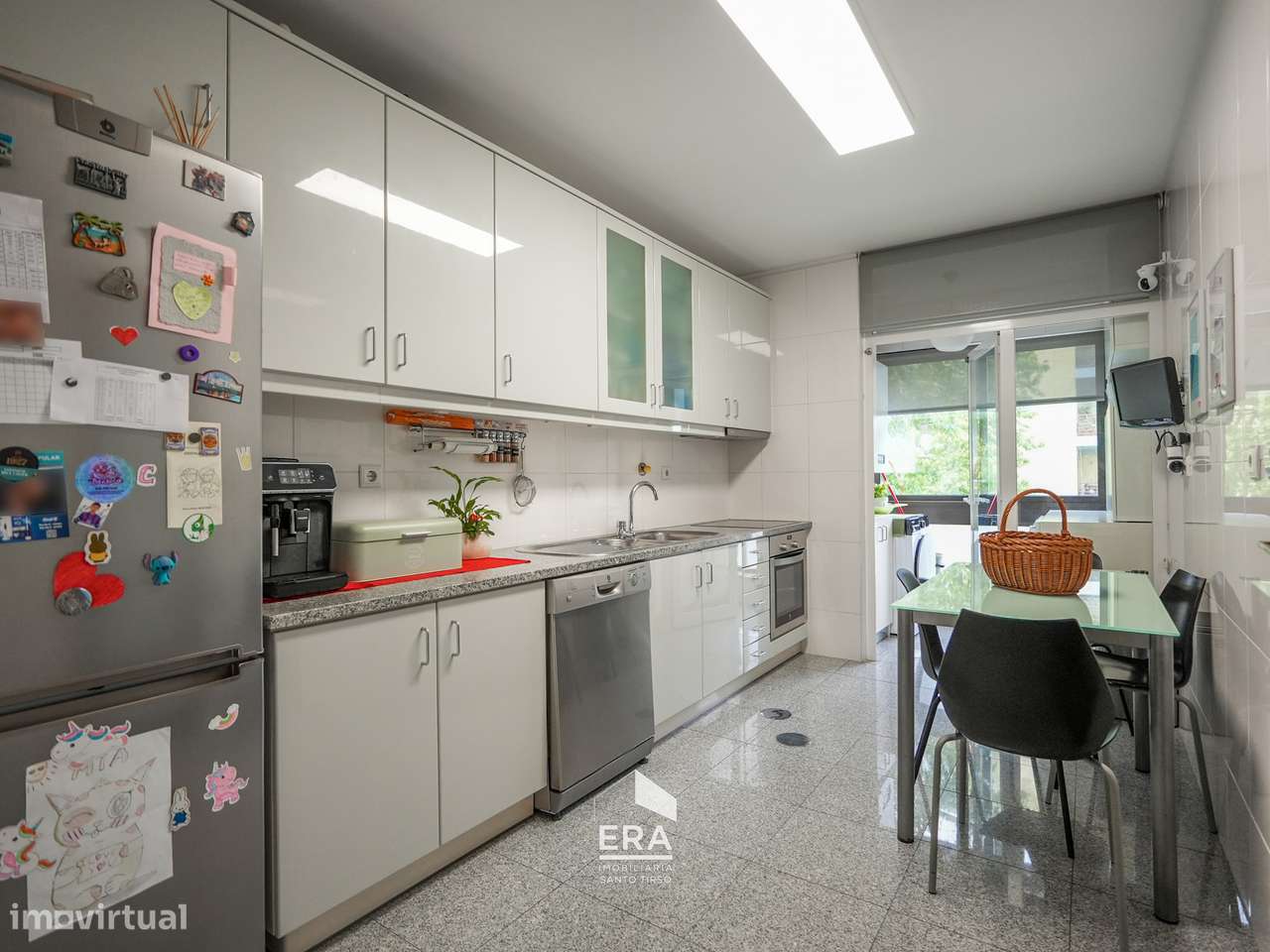 Apartamento T3 no Castêlo da Maia-9