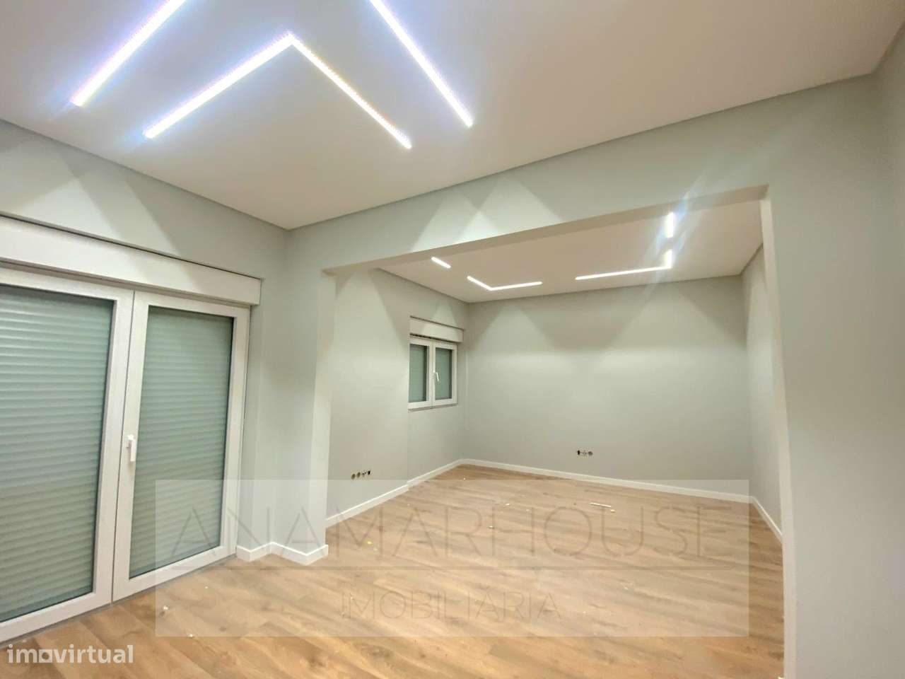 Prédio para investimento na Amadora-13
