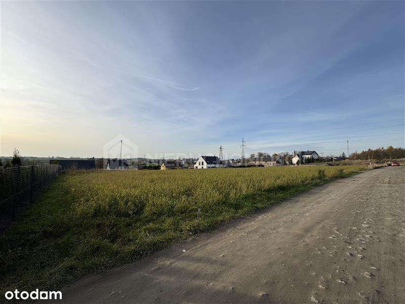 Działka z PnB oraz widokiem na jezioro - Sucumin-8