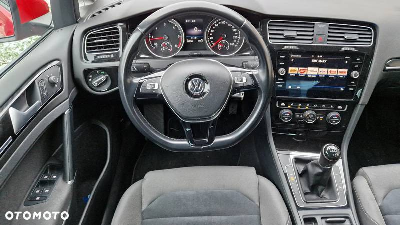 Volkswagen Golf 2.0 BlueTDI Highline - 8