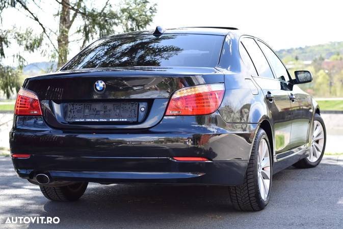 BMW Seria 5 520d Aut. Special Edition - 6