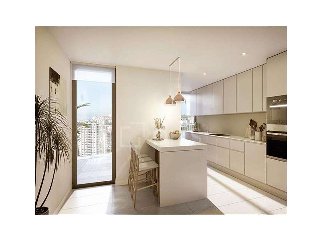 Penthouse T5 com área exterior no parque de Monsanto - Grande imagem: 5/35