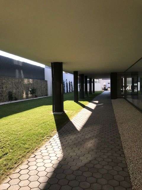 T2 Centro Cidade ( Condomínio Fechado C/ Piscina) - Grande imagem: 5/52