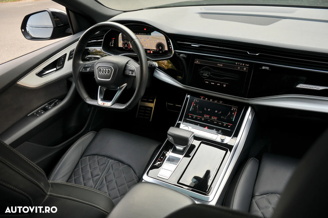 Audi Q8 - 5