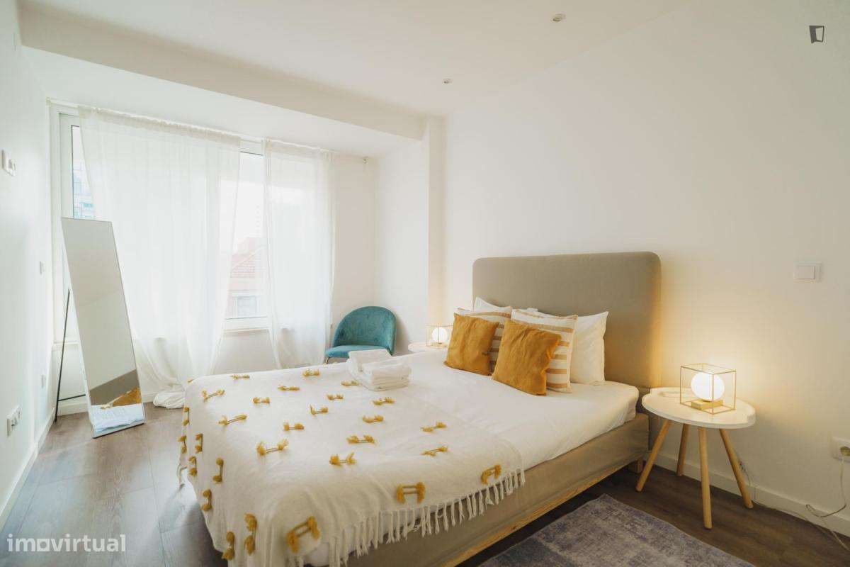 Apartamento com 1 quartos - localizado em Sete Rios Lisbon - Grande imagem: 4/9