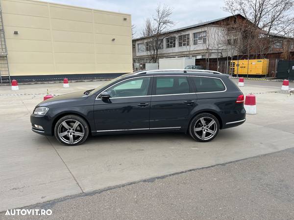 Volkswagen Passat Variant 2.0 TDI Blue TDI DSG Comfortline - 4