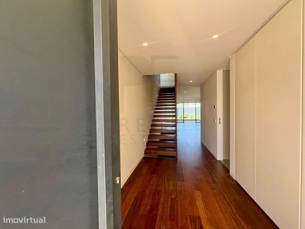 Moradia Isolada T4 Condomínio Fechado com piscina privativa em Birr...-4